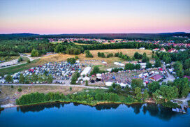 festival gelände yoga sound and sea